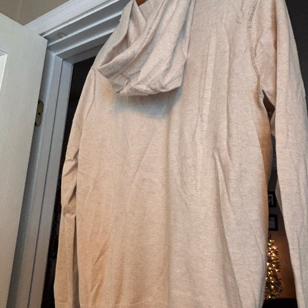 Banana Republic Light Tan Hoodie - Picture 5 of 5